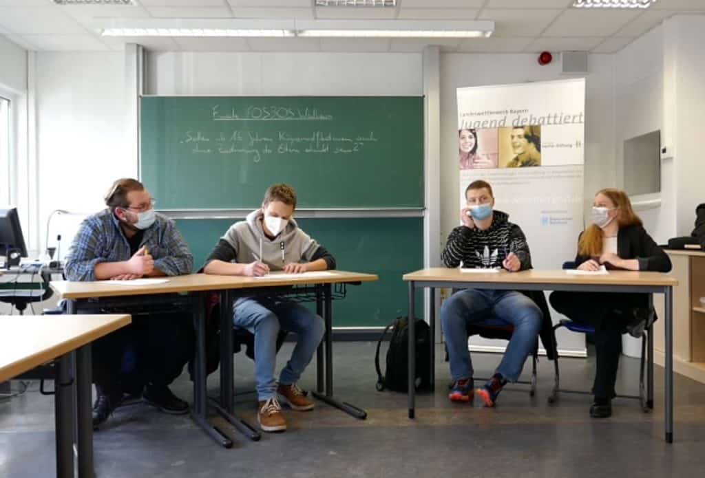 Finaldebatte 2022 – Bild aus Video